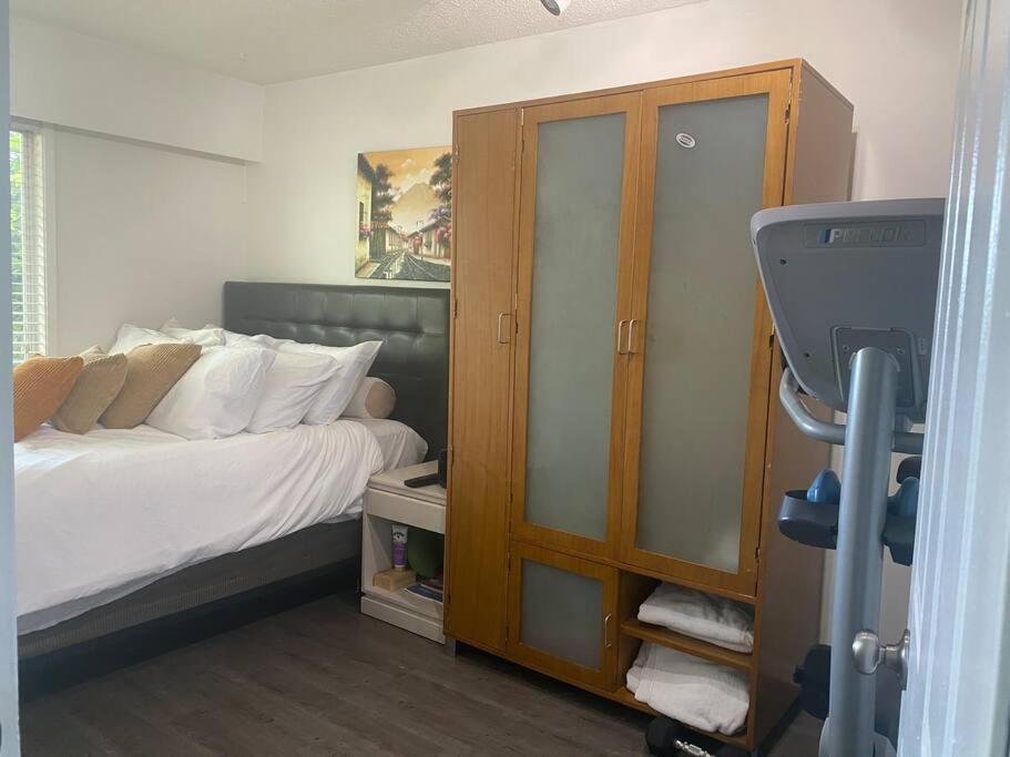 4 Bedroom Upper Level Kits Home Vancouver Extérieur photo