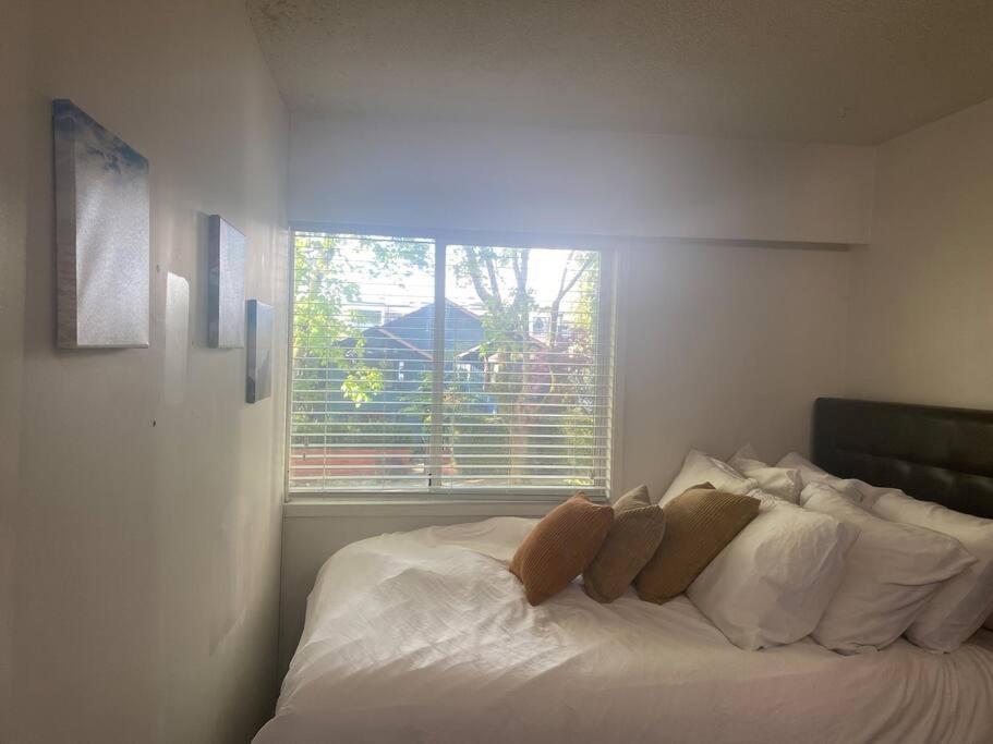 4 Bedroom Upper Level Kits Home Vancouver Extérieur photo